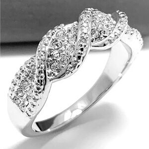 18k White Gold & Jewelry Bronze 1.00ctw White Natural Crystal Ring
